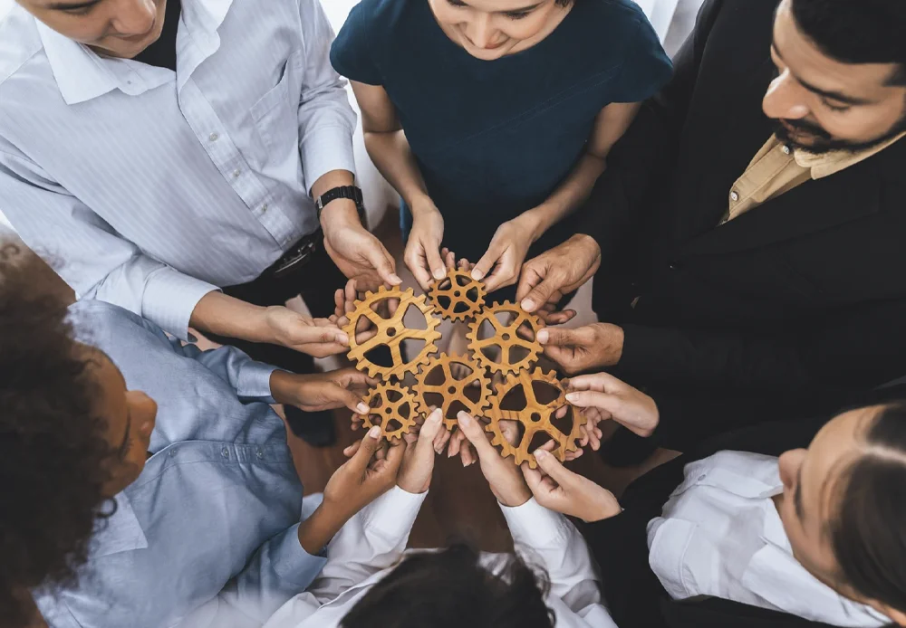 Transformation du leadership au Maroc : du management hiérarchique au leadership humain et collaboratif